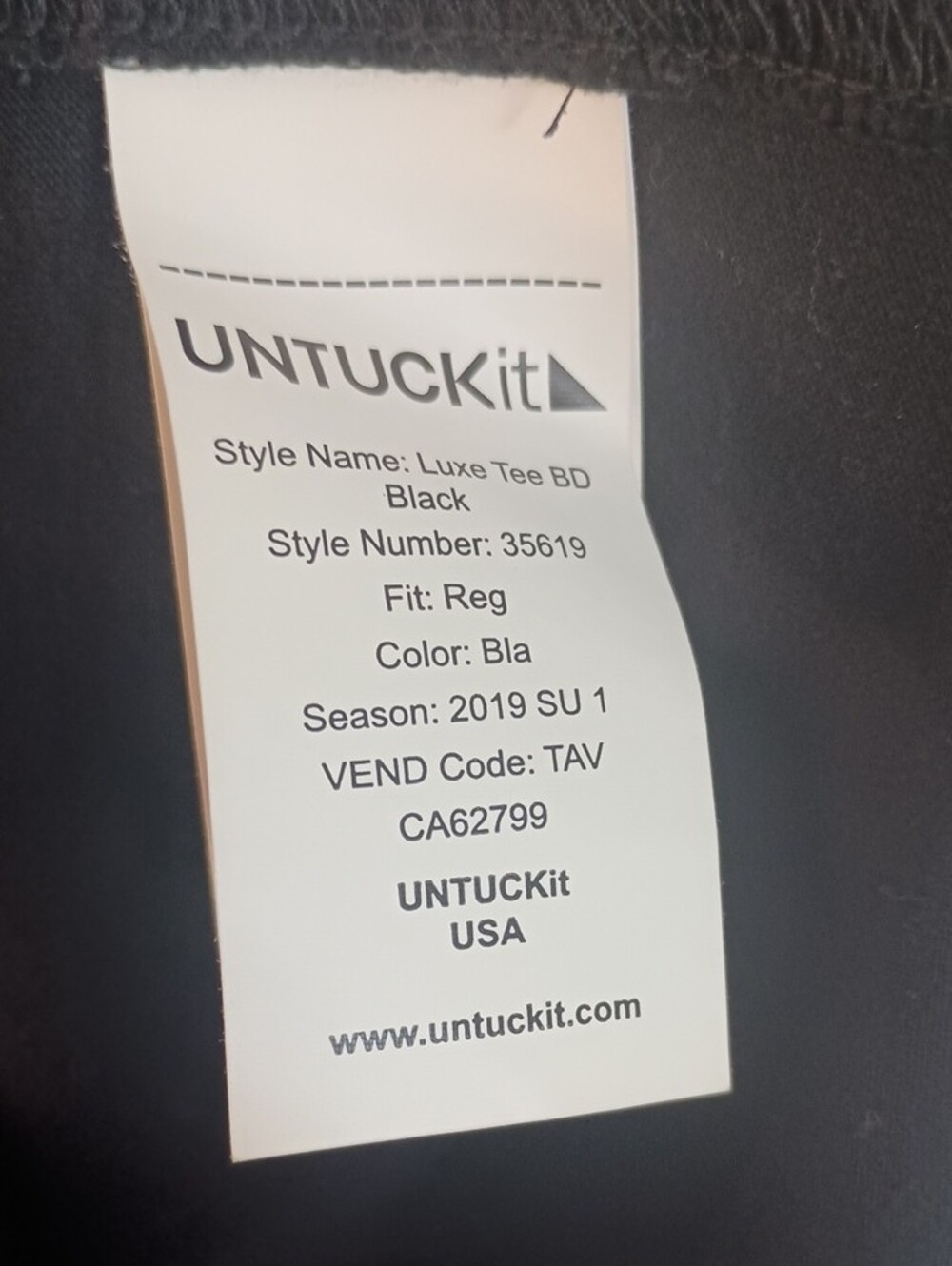UNTUCKit Men's Black Long-Sleeve Button-Down Shirt - Picture 4 of 6